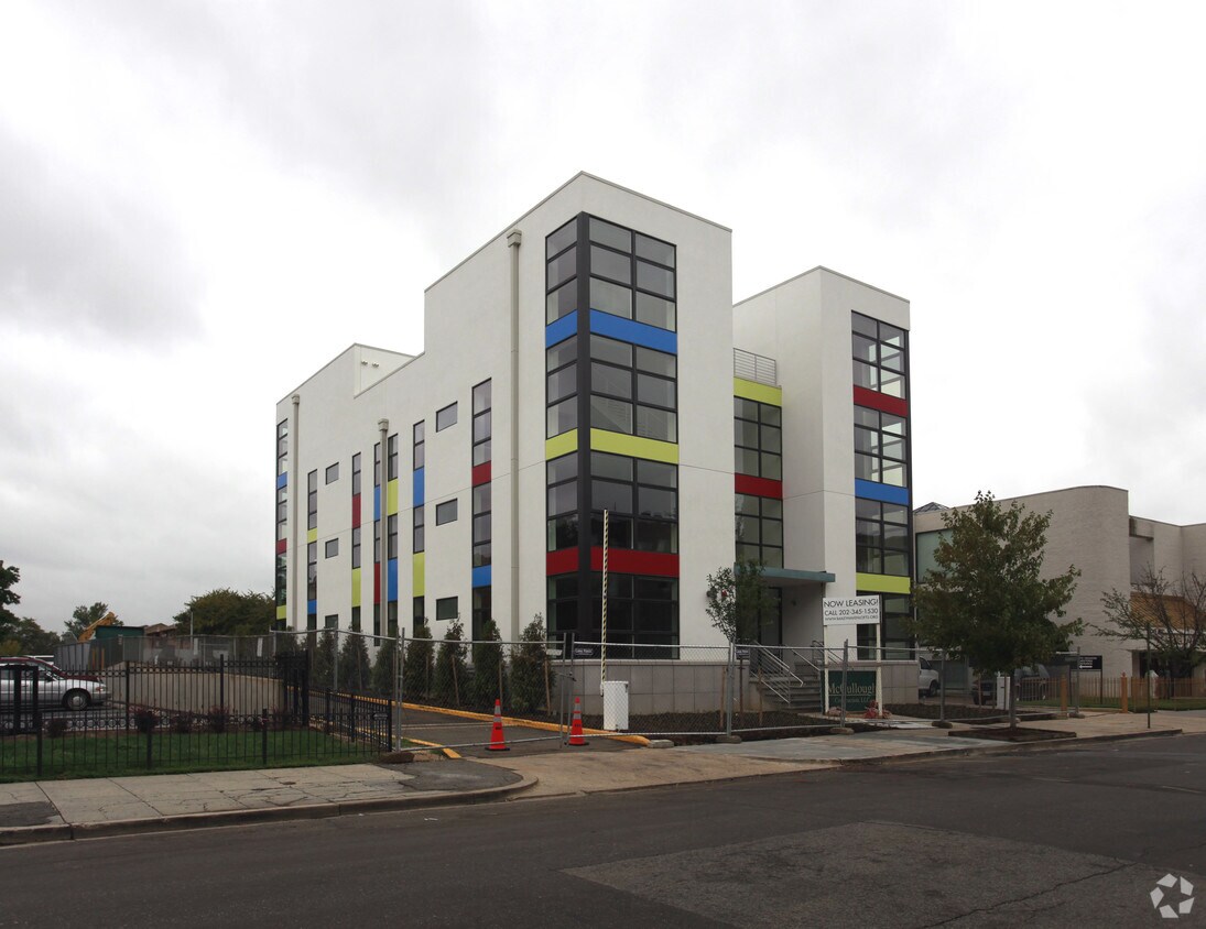 Primary Photo - Bailey Haven Lofts