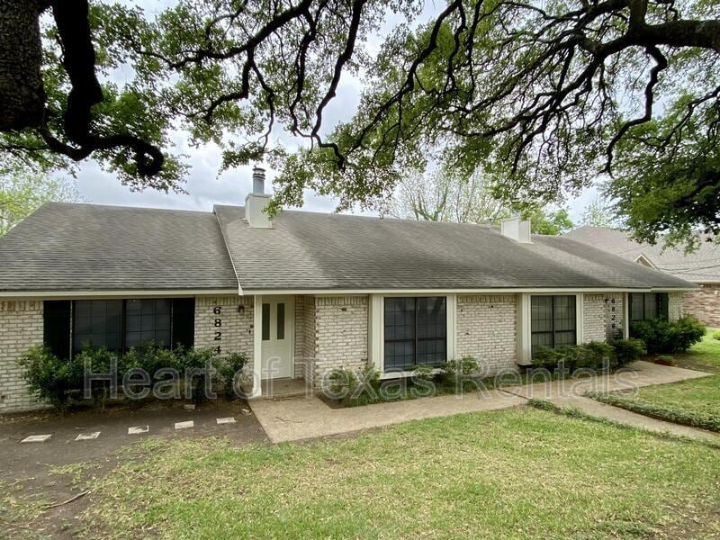 Primary Photo - 6824 Edmond Ave