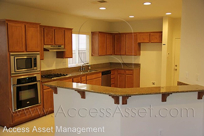 Foto del edificio - 3 br, 3 bath House - 19860 Silverwood