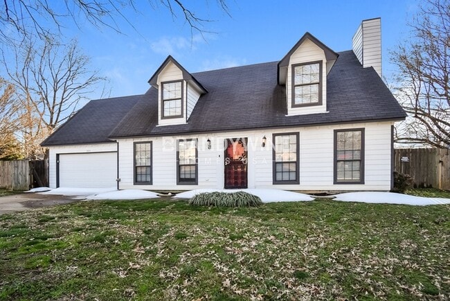 Building Photo - 7215 Grapevine Cove