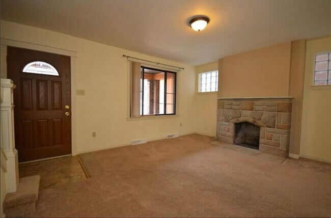 Foto del edificio - 804 Lilac St