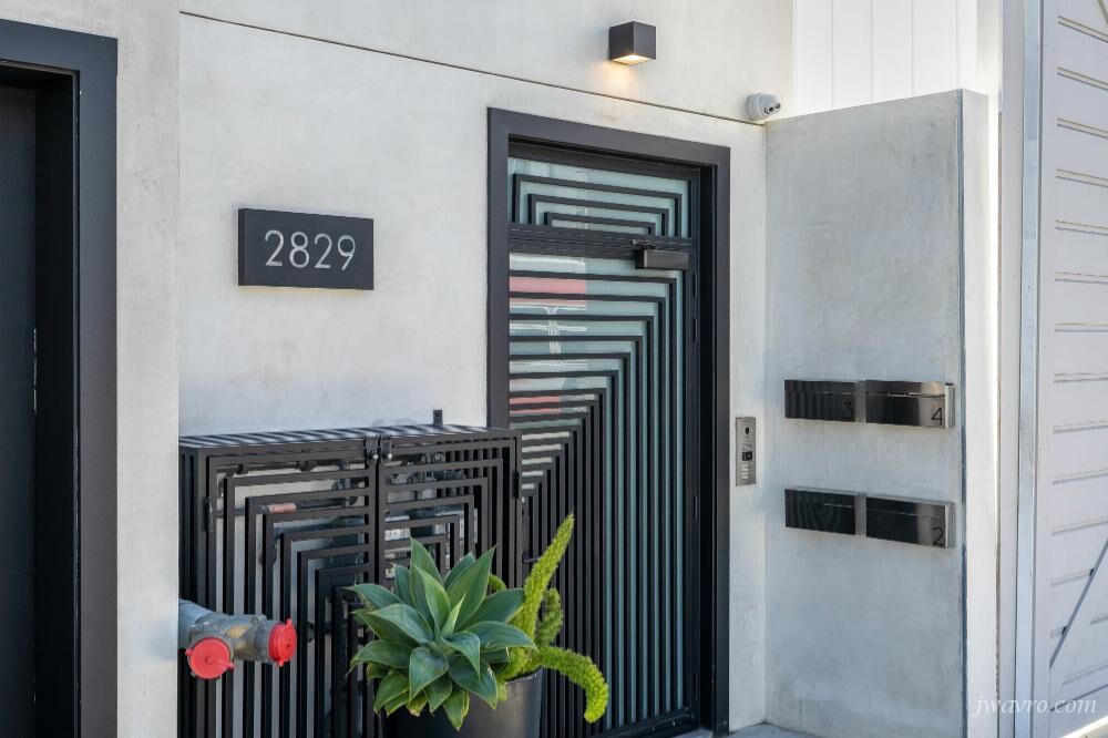 Foto principal - 2829 25th St