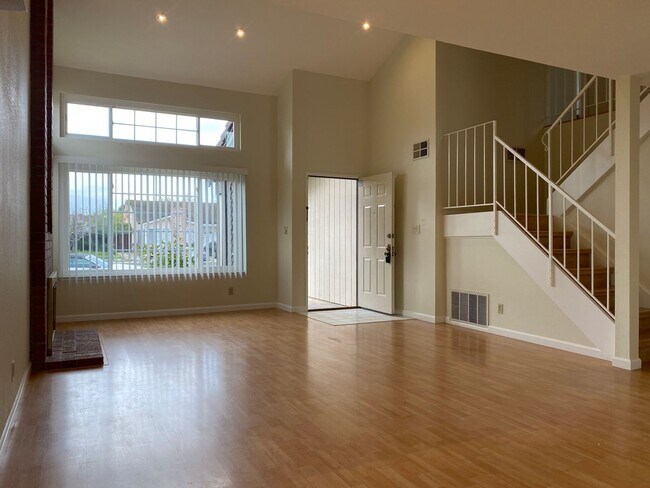 Foto del edificio - 3-Bedroom Ardenwood Home for Rent!