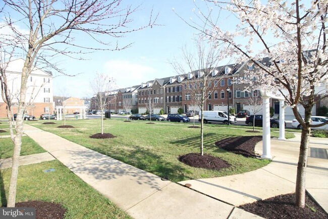 Foto del edificio - 5442 Stream Bank Ln