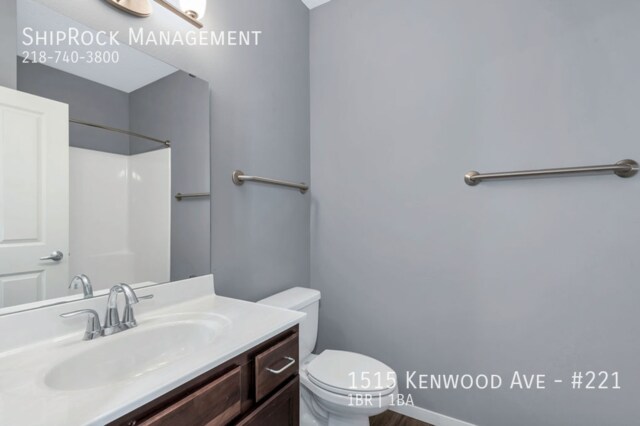 Foto del edificio - 1515 Kenwood Ave