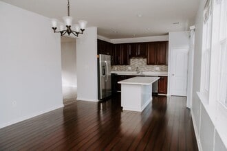Building Photo - 110 Quinton Oaks Cir