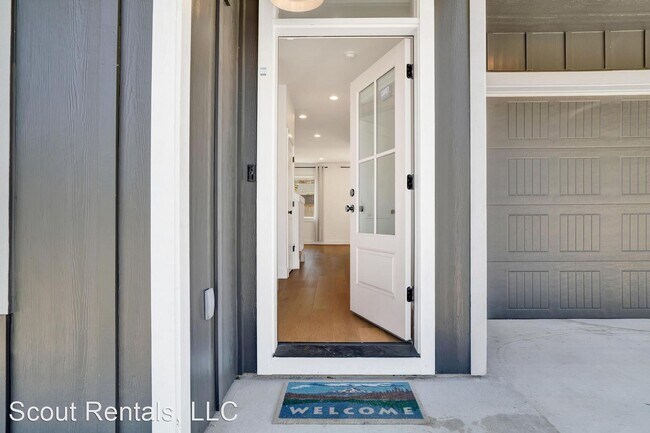 Foto del edificio - 4 br, 3 bath House - 4139 SW Amelia Ter