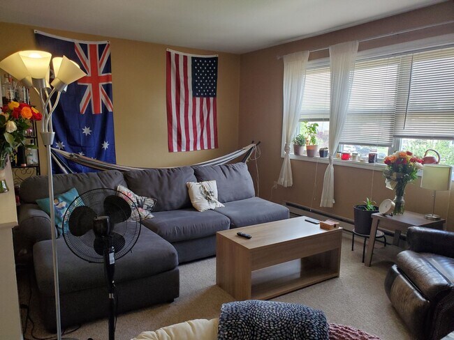 Foto del edificio - 3 Bedroom, 2 Bath Townhouse in Millersville