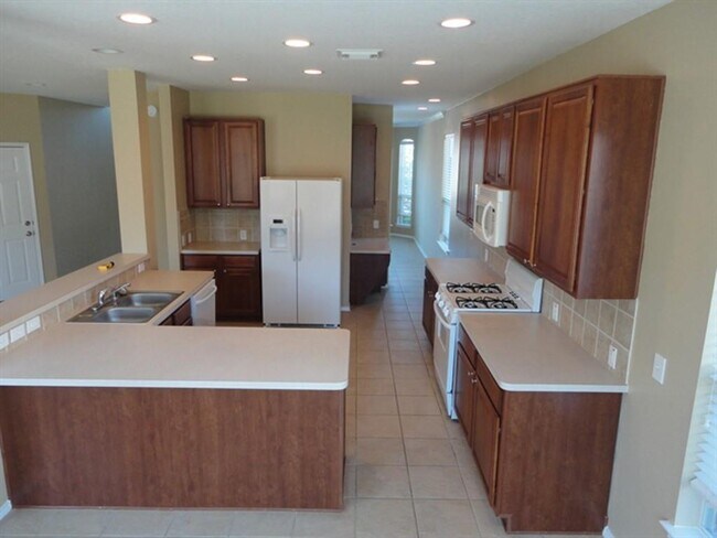 Building Photo - 9023 Heather Springs Dr