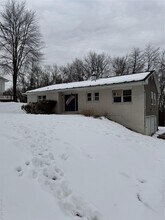 Building Photo - 35 Top O Hill Rd