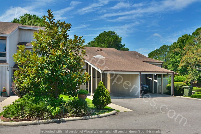 Building Photo - Beautifully Updated 3 BR Condo in NE Columbia