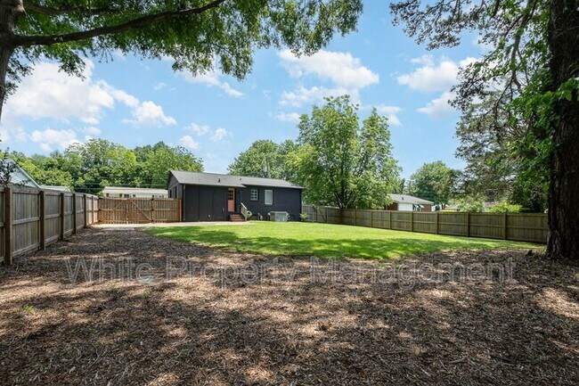 Building Photo - 2311 Crestview Drive