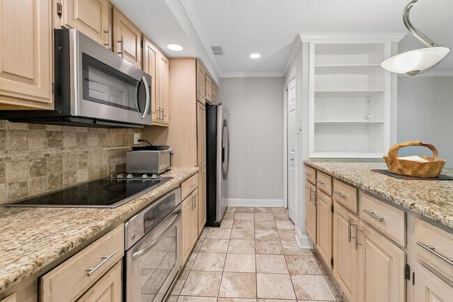Foto del edificio - 2 bed/2 bath condo in Penn Valley