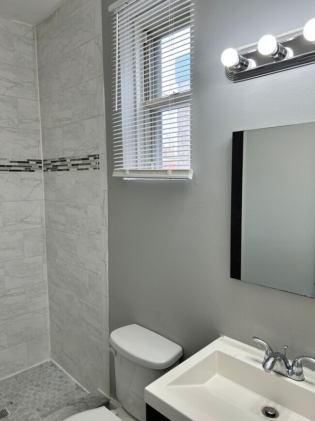 Foto del edificio - 2029 S Frazier St