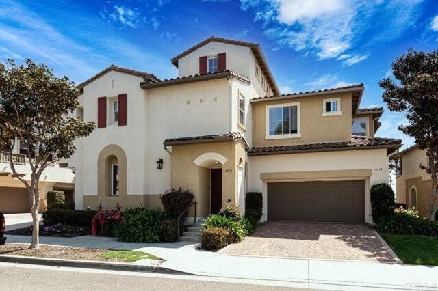 Building Photo - 4032 Peninsula Dr