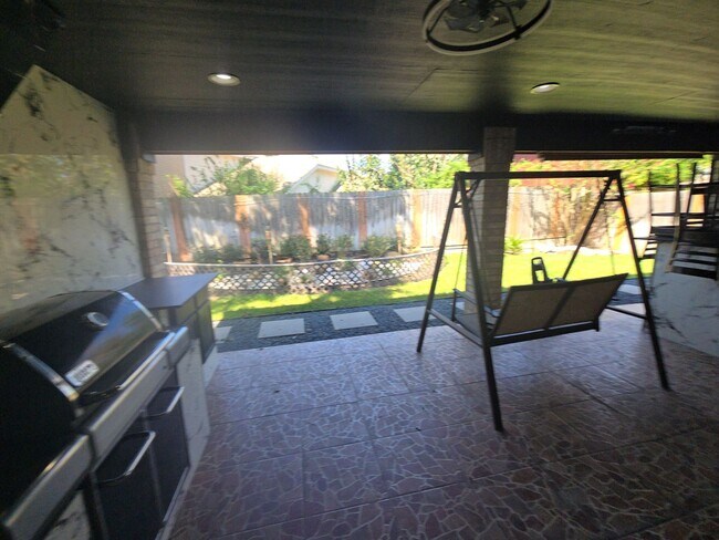 Foto del edificio - 17518 Masonridge Dr