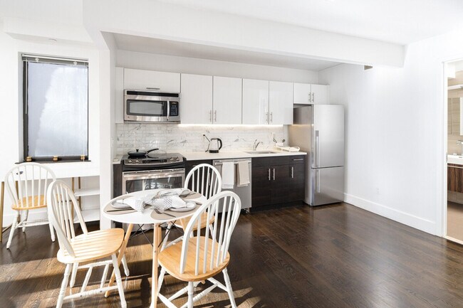 Foto del edificio - 1782 Lexington Ave