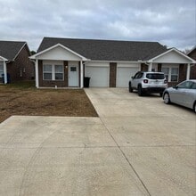 Building Photo - 129 SW 145th Rd