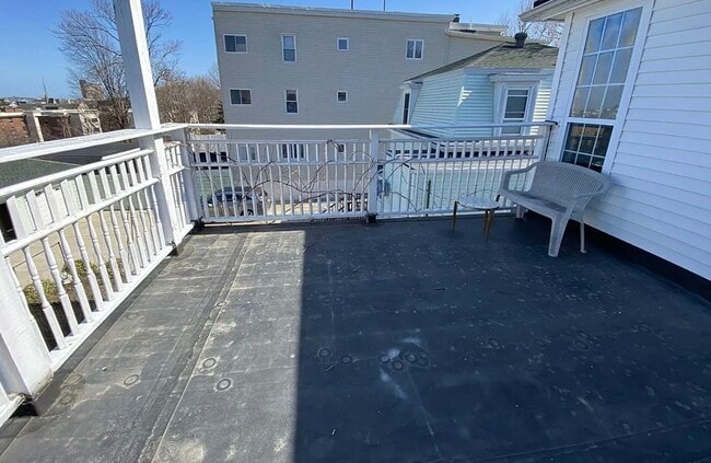 Building Photo - 98 Jaques St