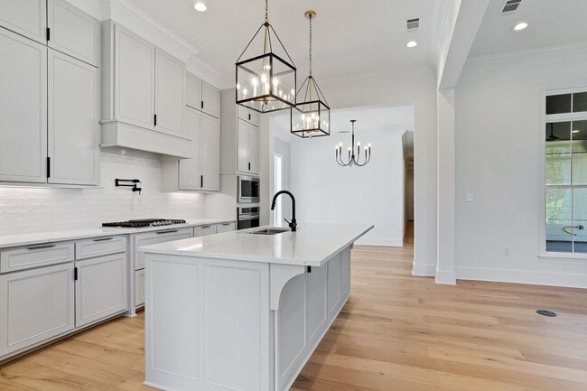 Building Photo - 3  Bedroom in Conway ! Ascension Parish Sc...