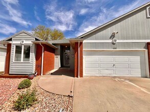 Building Photo - 1207 Sharlyn Ct