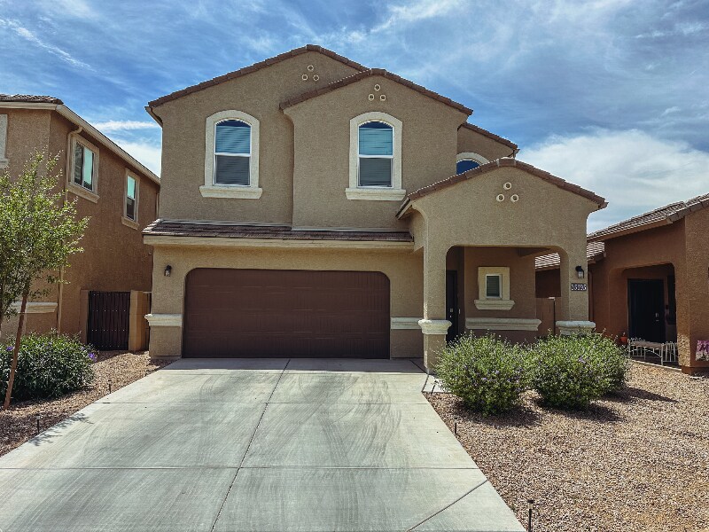 Foto principal - 35395 W San Ildefanso Ave