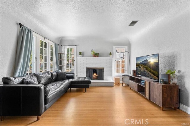 Building Photo - 3992 Beechwood Pl