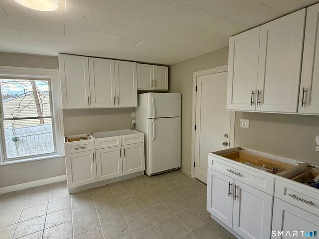 Foto del edificio - 28 French St