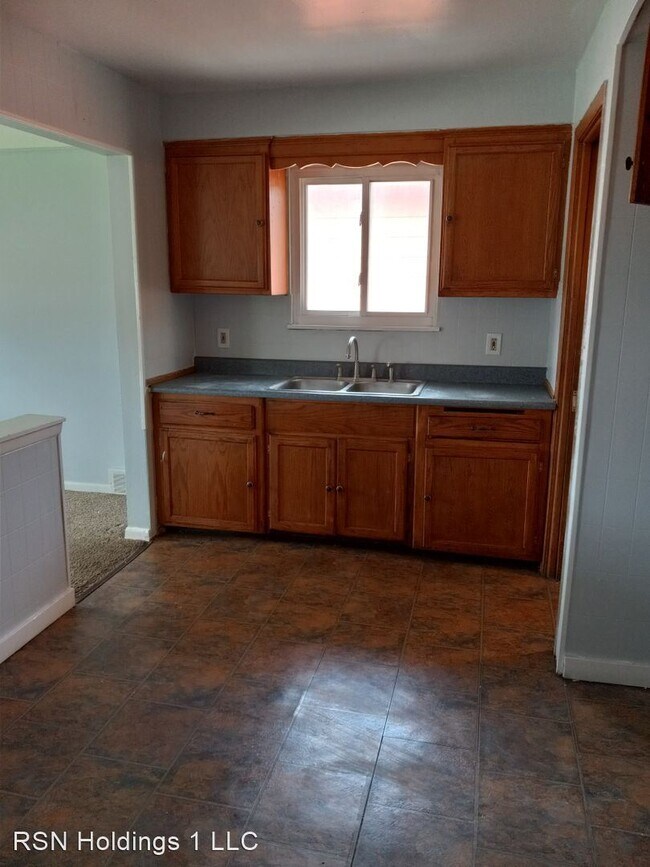 Building Photo - 3 br, 1 bath House - 4703 Beechgrove