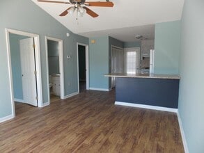 Building Photo - 140 Lanier Dr