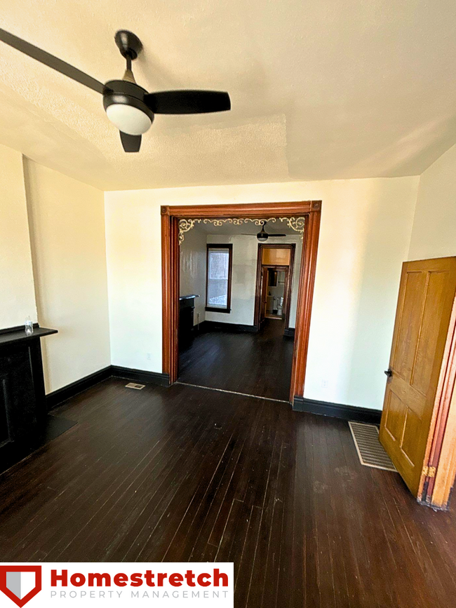 Building Photo - Move in Special! Half off First Months Rent!