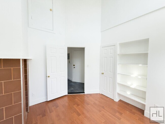 Foto del edificio - HARMAN STREET / Bushwick / 1-Bed (Flex 2) ...