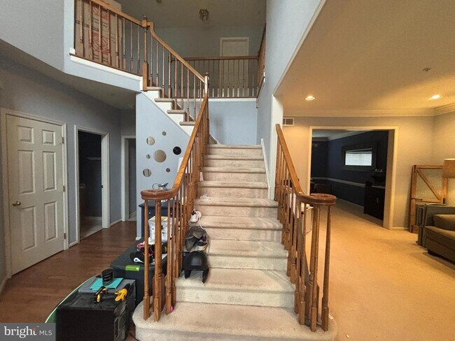 Foto del edificio - 721 Deer Creek Dr