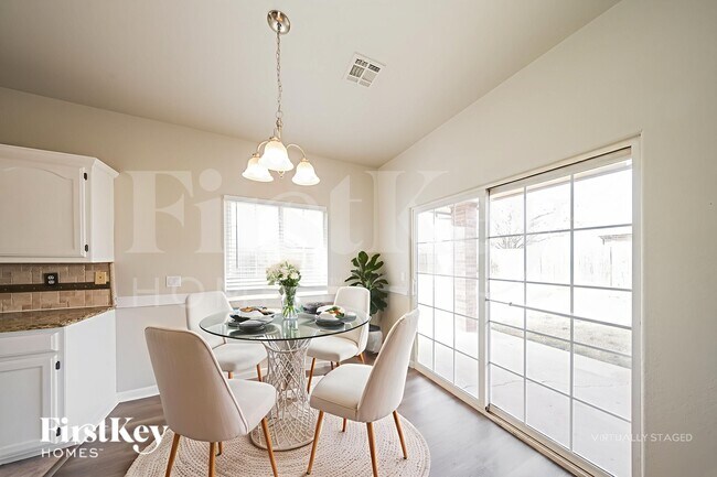 Foto del edificio - 1817 NW 173rd St