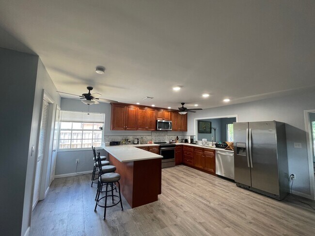 Foto del edificio - 3605 Egerton Cir