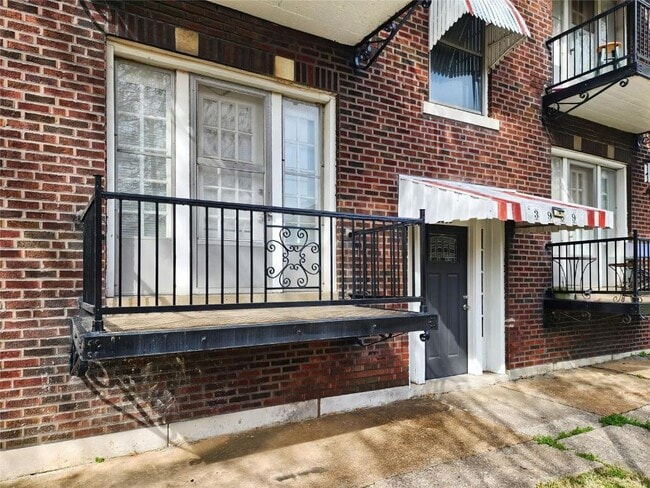 Building Photo - 3969 Potomac St