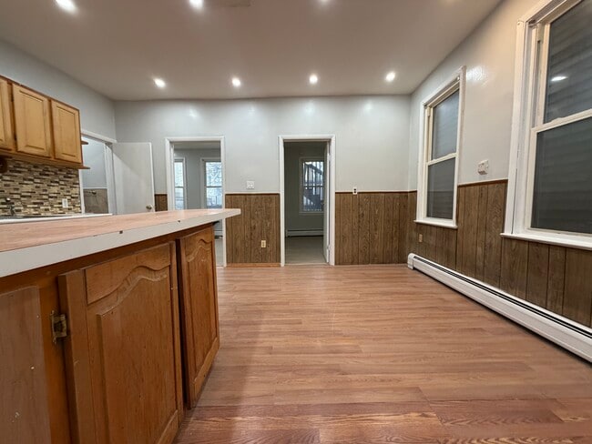 Building Photo - 97 W 17th St