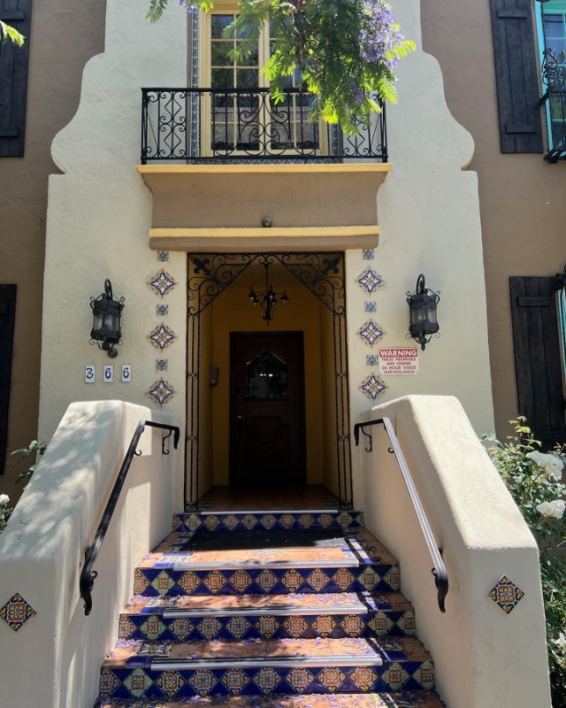 Photo - 366 N Curson Ave Apartment