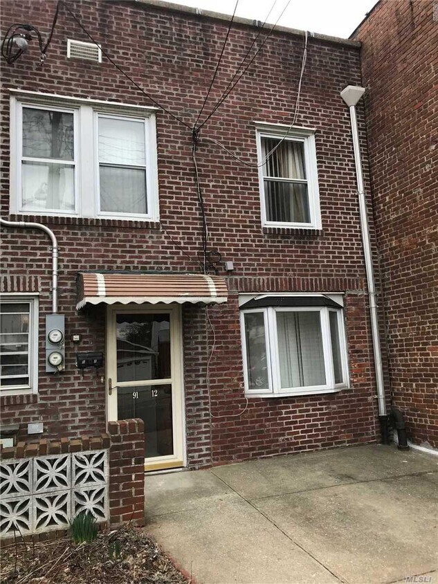 Primary Photo - 91-12 Sutter Ave