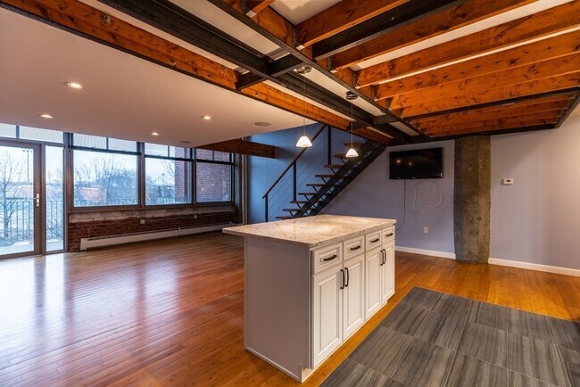 Foto del edificio - 156 Porter St