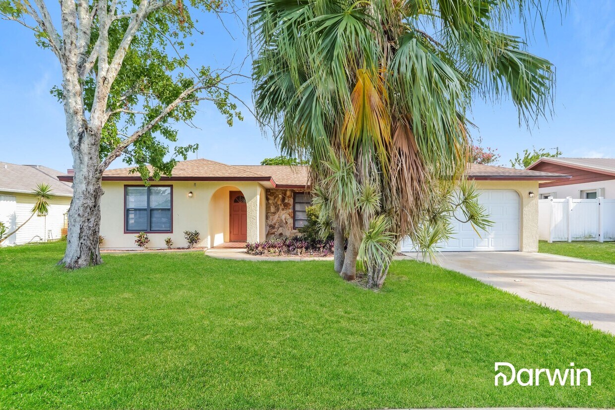Foto principal - 605 Hanover Dr