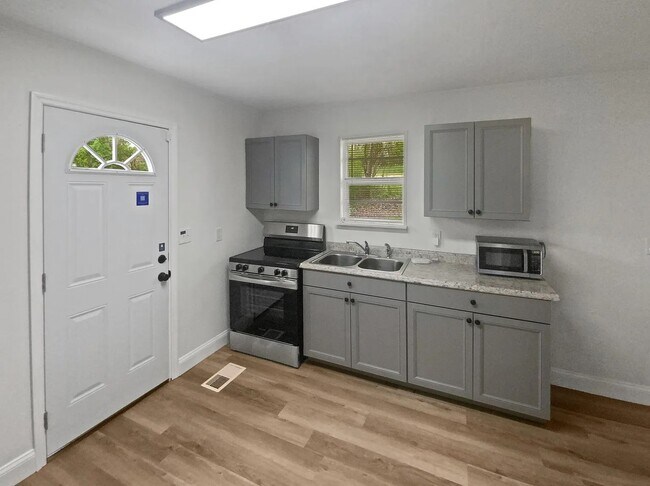 Foto del edificio - Small Cottage Home