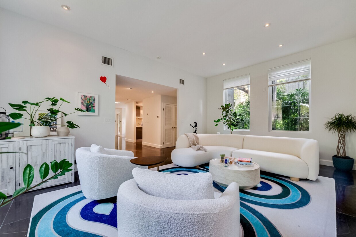 Photo - 3940 Loquat Ave (Miami, FL)