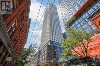 Building Photo - 88 Queen St E