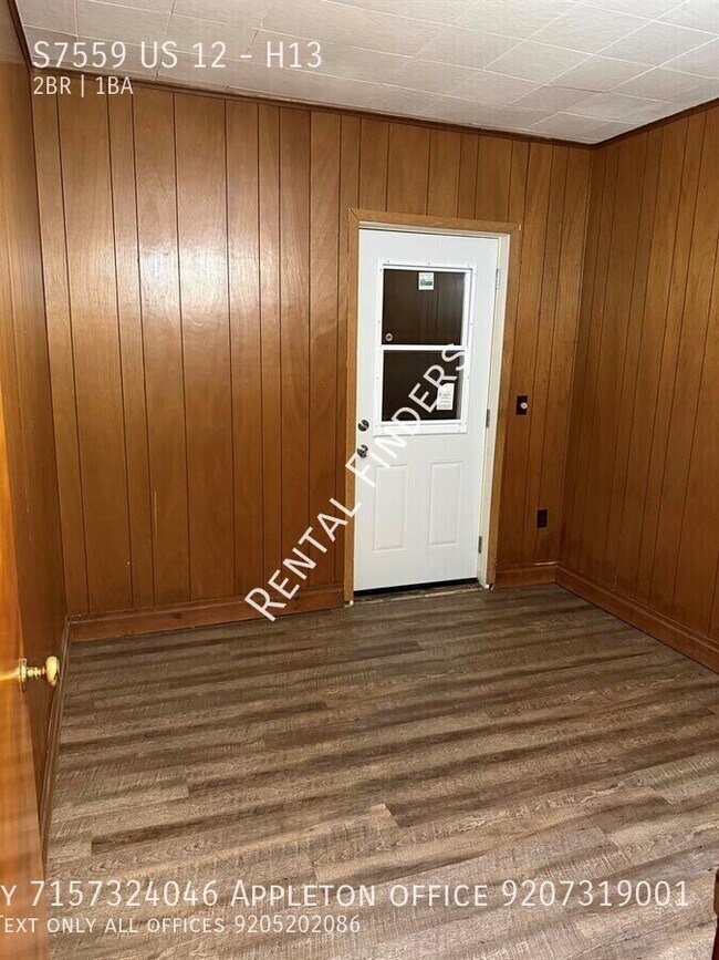 Building Photo - S7559 US-12