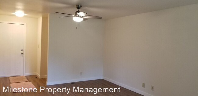 Foto del edificio - 5 br, 2 bath House - 5100 NE 46th Street