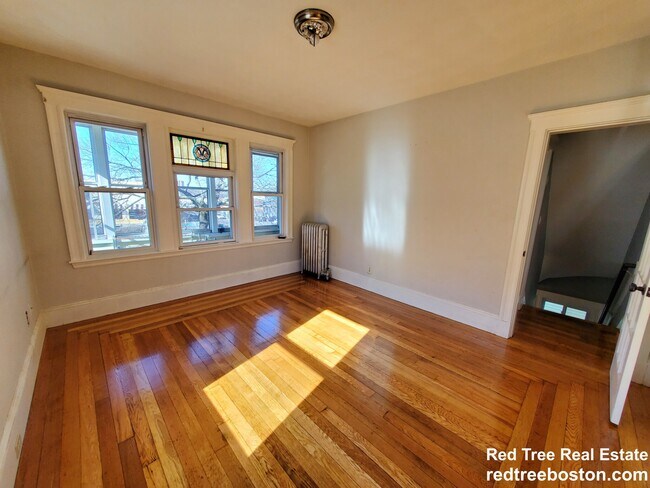 Foto del edificio - 623 Fellsway