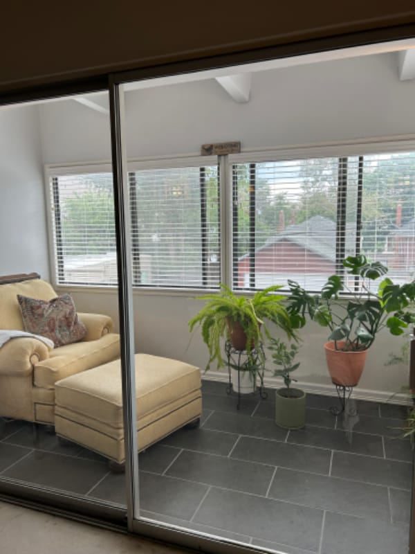 Building Photo - 551 N Pearl St