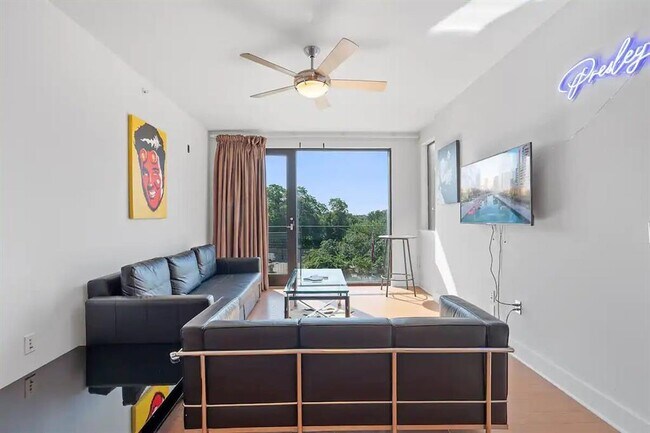 Foto del edificio - 3016 Guadalupe St