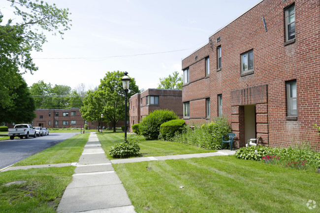 Luxor Gardens Apartments Apartments - Johnstown, PA | Apartments.com